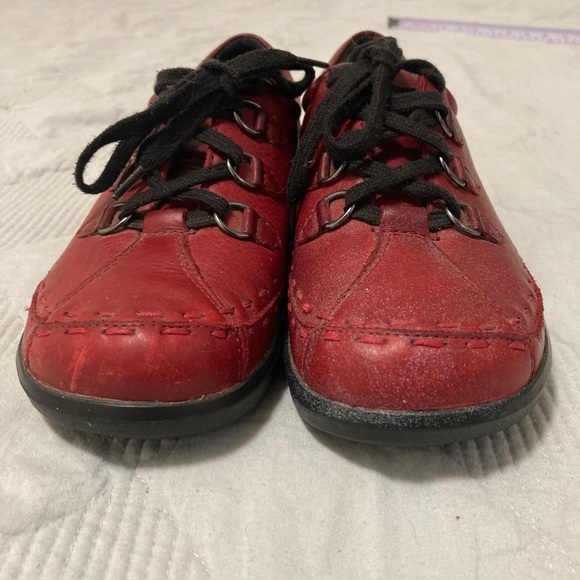 ziera Shoes - Ziera Shoes Sz EU37 US7 Red Leather Lace Up Comfort Flats All Sorts